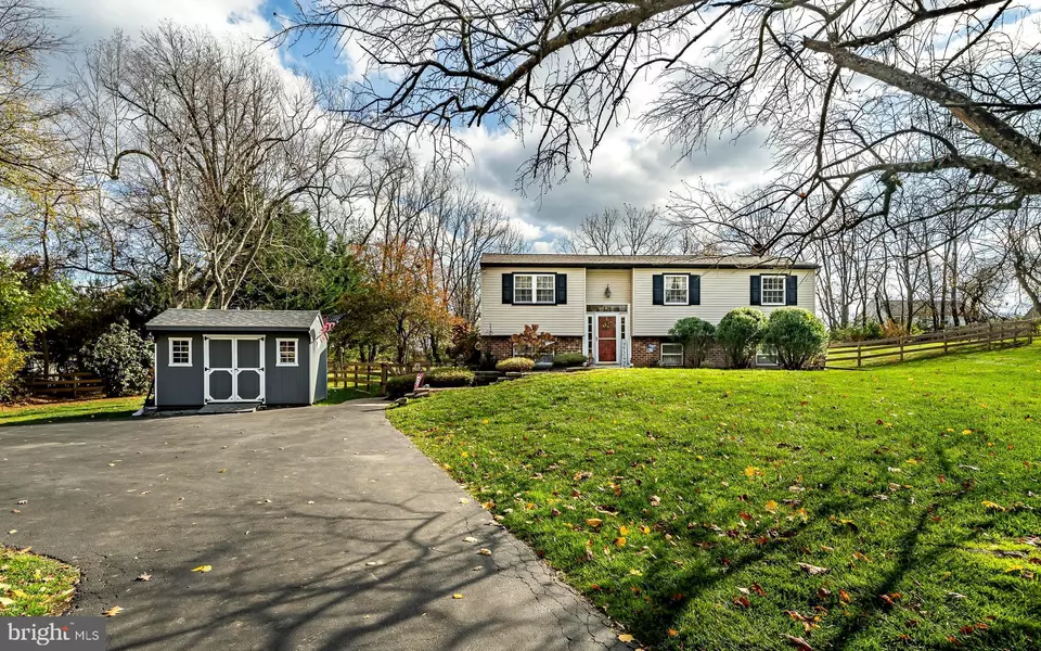44 GLENVIEW DR, Glenmoore, PA 19343