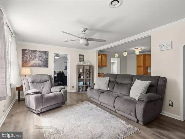 Glen Burnie, MD 21060,622 OPEL RD