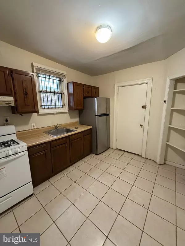 Philadelphia, PA 19104,3203 PEARL ST