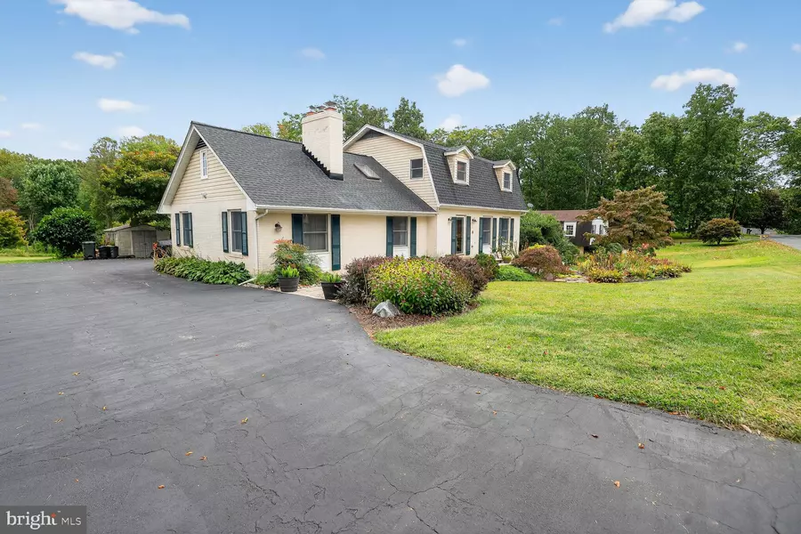 5934 GRACE LEE AVE, Sykesville, MD 21784