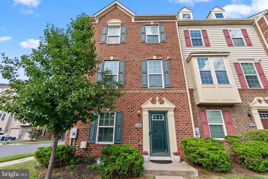 5300 DAVIS POINT LN, Greenbelt, MD 20770