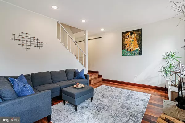 Ellicott City, MD 21042,3492 ROSEMARY LN