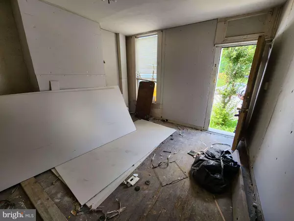 Baltimore, MD 21217,1715 MCKEAN AVE