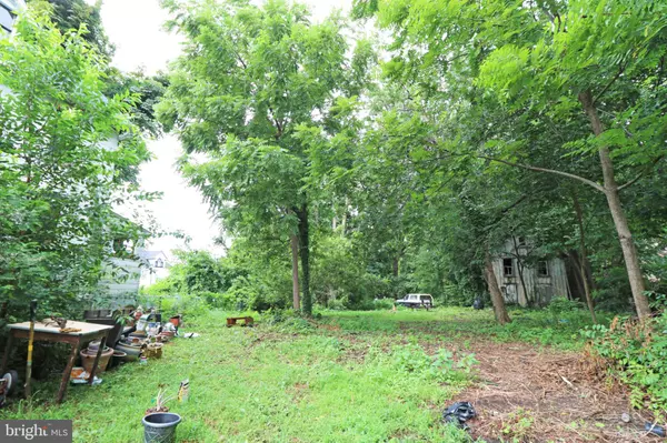 Sharon Hill, PA 19079,318 SHARON AVE