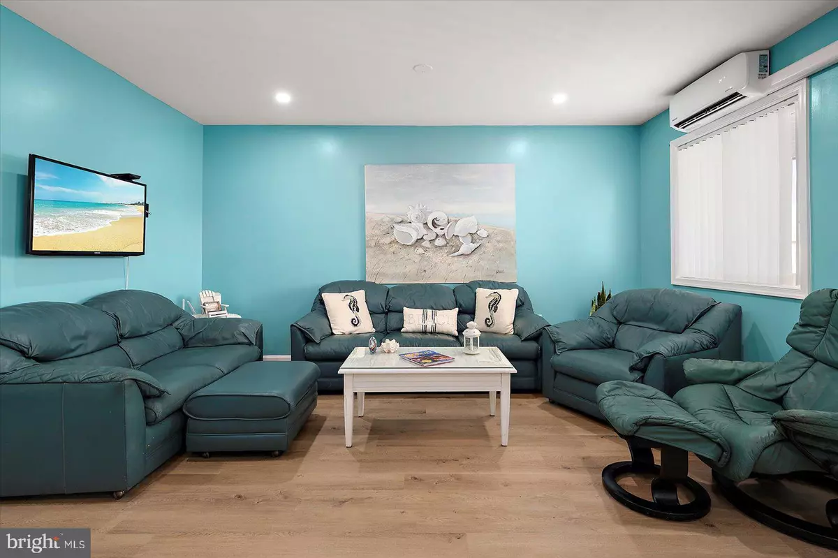 Ocean City, MD 21842,424 LARK LN #E103