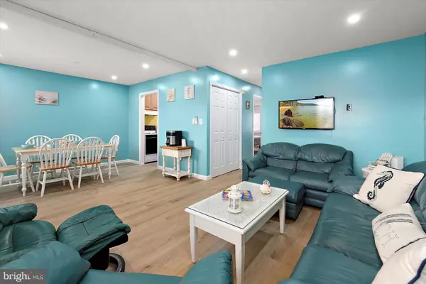 Ocean City, MD 21842,424 LARK LN #E103