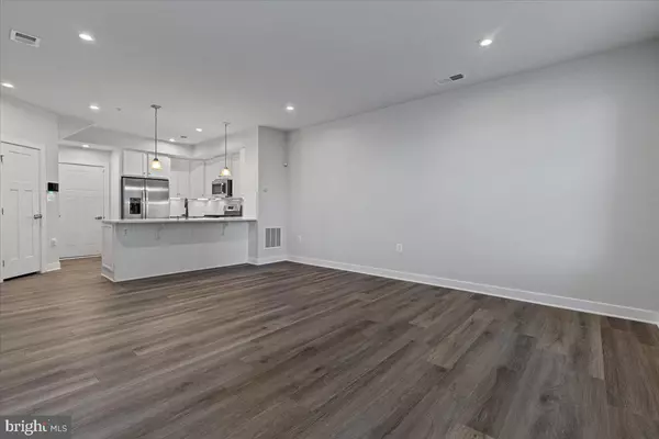 Laurel, MD 20723,10012-A AMERICAN PHAROAH LN