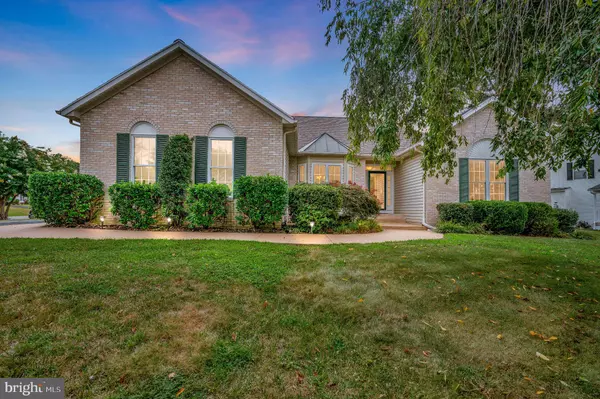 3812 WINDING HOLLOW DR, Fredericksburg, VA 22408