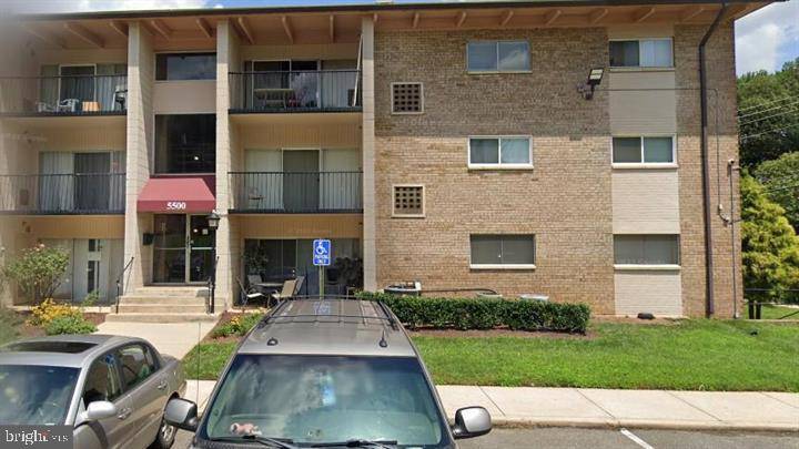 5500 KAREN ELAINE DR #910, Hyattsville, MD 20784