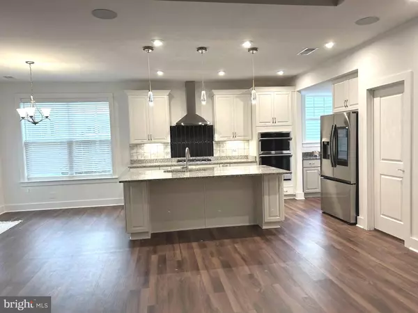 Lorton, VA 22079,8708 SOUTHRUN CT