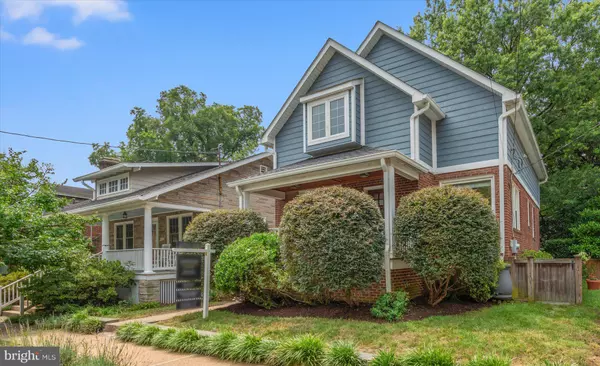 700 LITTLE ST, Alexandria, VA 22301
