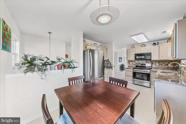 Phoenixville, PA 19460,114 STEWARTS CT #407