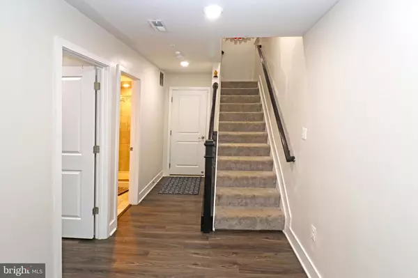 Elkridge, MD 21075,7970 POTTER PL