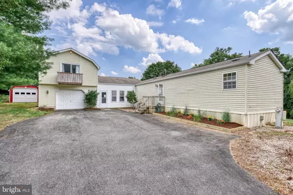 13859 EBAUGH RD, Stewartstown, PA 17363