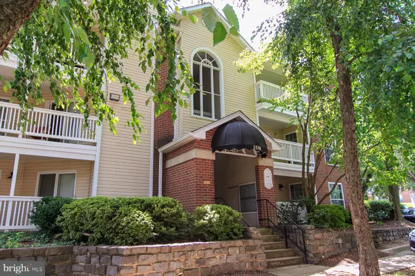 Mclean, VA 22102,1530 LINCOLN WAY #204
