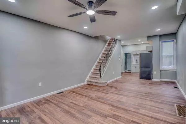 Philadelphia, PA 19135,6117 HEGERMAN ST