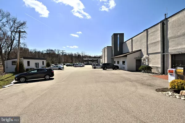 Huntingdon Valley, PA 19006,2337 PHILMONT AVE #101