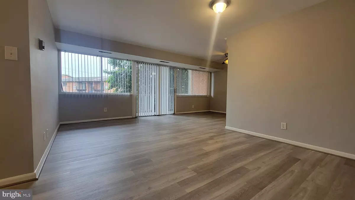 Alexandria, VA 22312,431 N ARMISTEAD ST #211