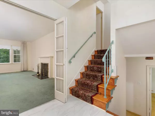 Falls Church, VA 22043,2110 WICOMICO ST