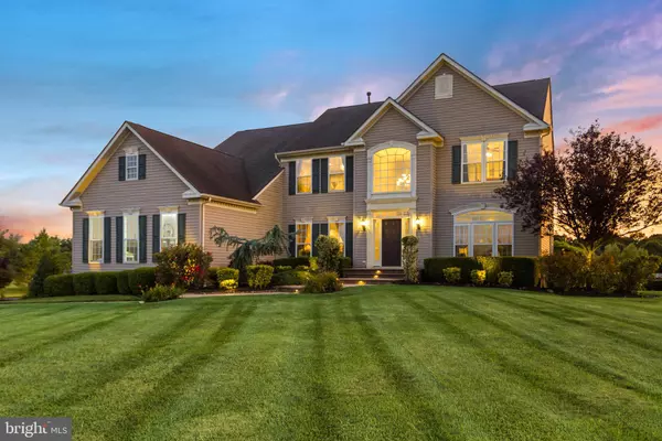 Hainesport, NJ 08036,2 APPLEWOOD CT