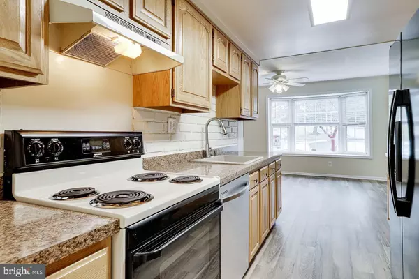 Burke, VA 22015,6020 KERRWOOD ST
