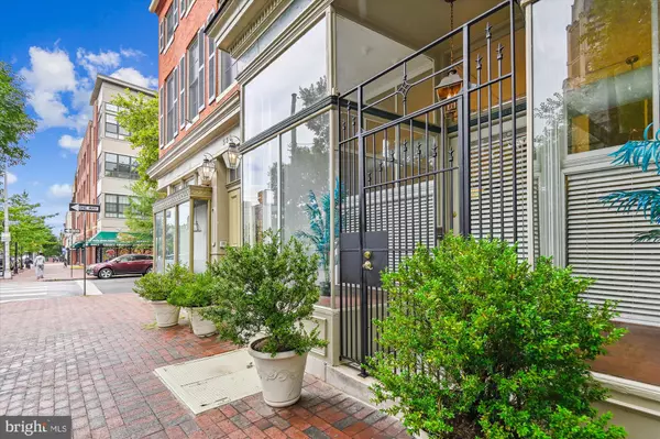 Baltimore, MD 21231,328 S BROADWAY S