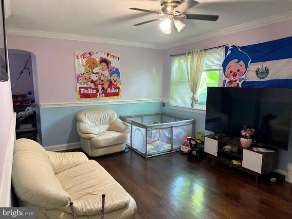 Hyattsville, MD 20783,6504 KNOLLBROOK DR
