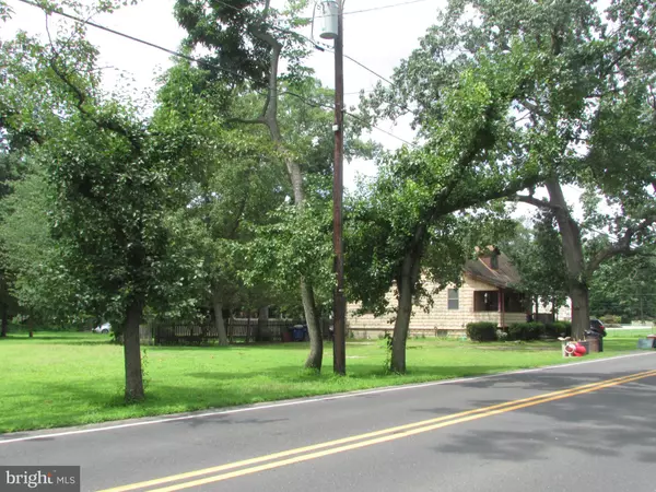 Edgewater Park, NJ 08010,1215 BRIDGEBORO RD