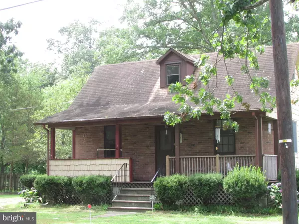 1215 BRIDGEBORO RD, Edgewater Park, NJ 08010