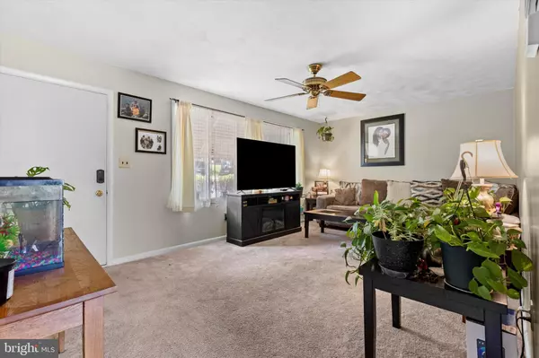 York, PA 17406,605 NORMAN RD
