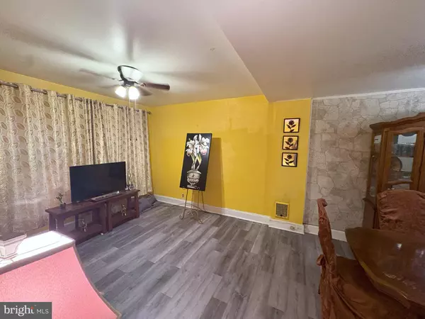 Philadelphia, PA 19145,1634 S CHADWICK ST