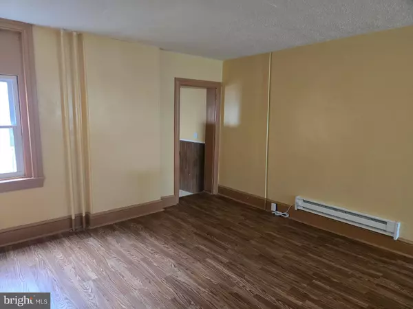 Norristown, PA 19401,504 WALNUT ST