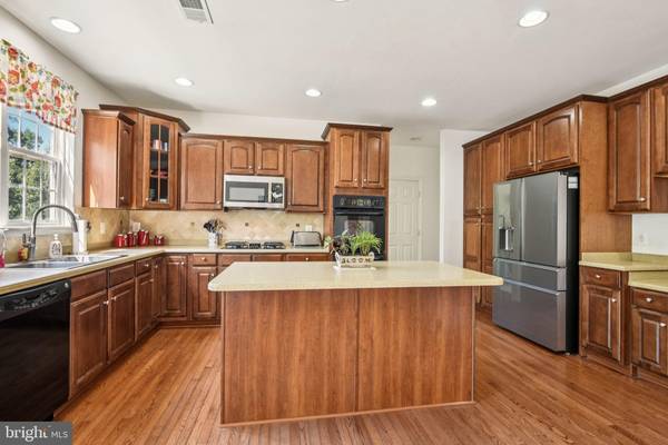 Fredericksburg, VA 22407,9311 LAUREL OAK DR
