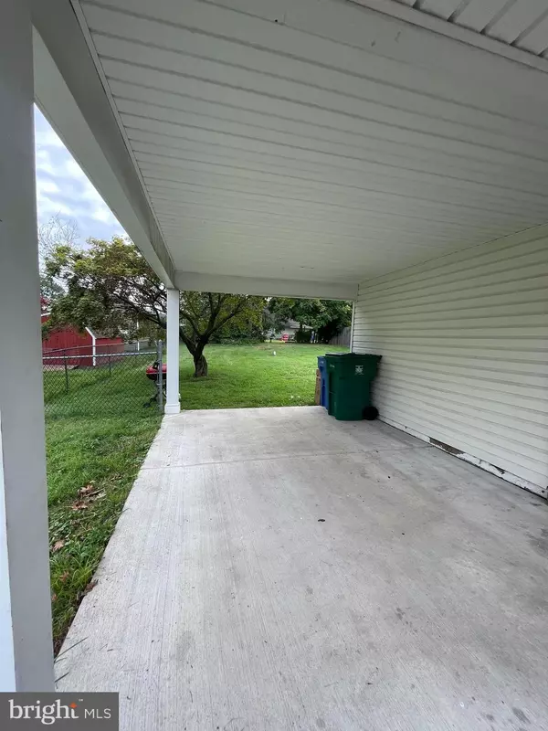 Levittown, PA 19055,289 HOLLY DR