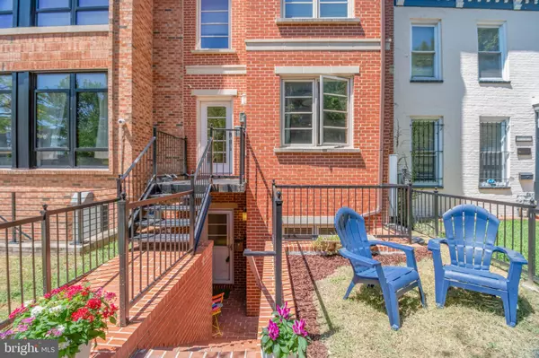 Washington, DC 20001,1306 8TH ST NW #1