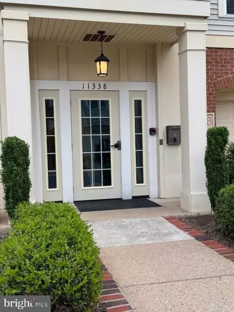 Fairfax, VA 22030,11338 WESTBROOK MILL LN #301