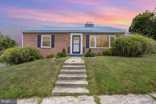 Waynesboro, PA 17268,225 W KING STREET ST