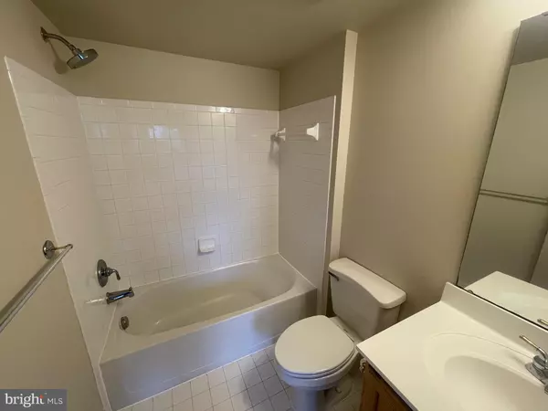 Clarksburg, MD 20871,23402 WINEMILLER WAY