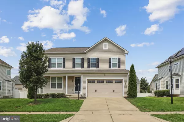 Waldorf, MD 20603,10521 BLACK PINE LN