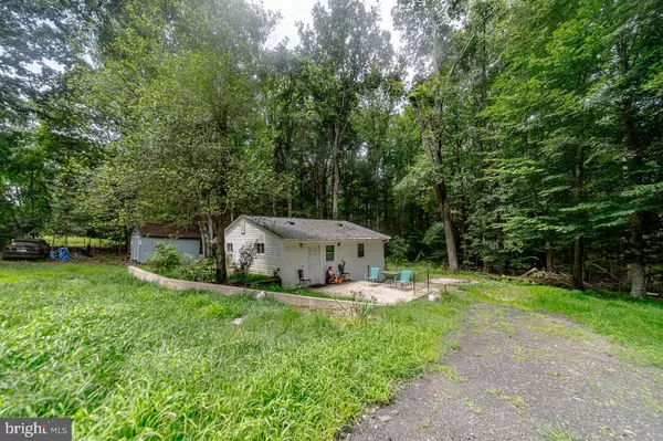 Manassas, VA 20112,15218 NOTTINGHAM DR