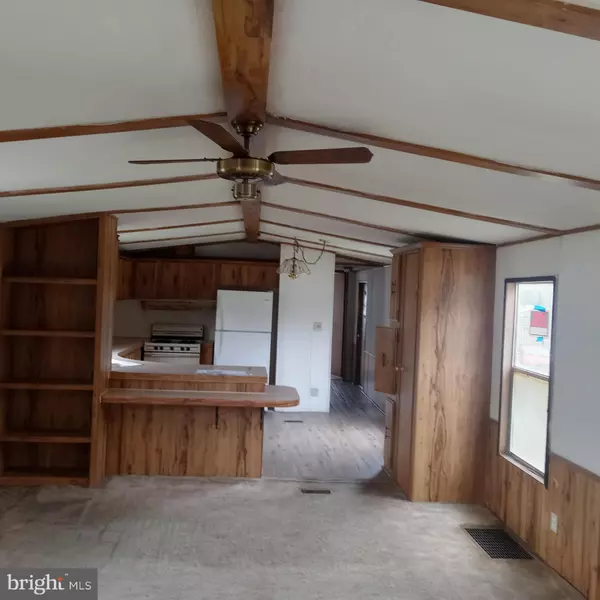 Mechanicsburg, PA 17050,82 LINDA DR #57