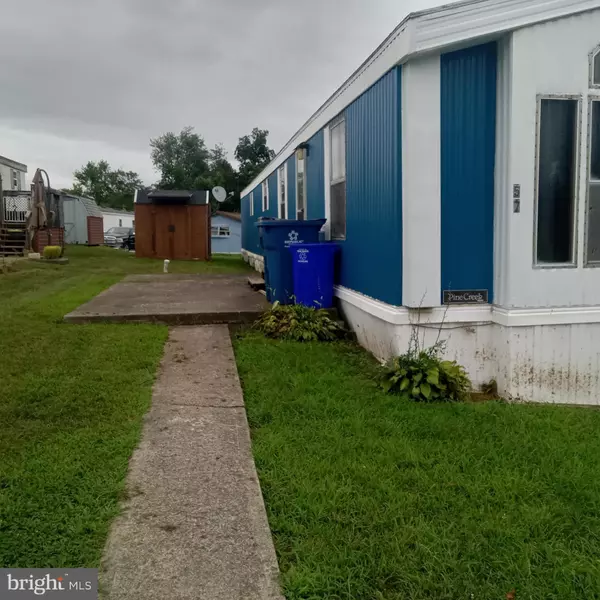 Mechanicsburg, PA 17050,82 LINDA DR #57