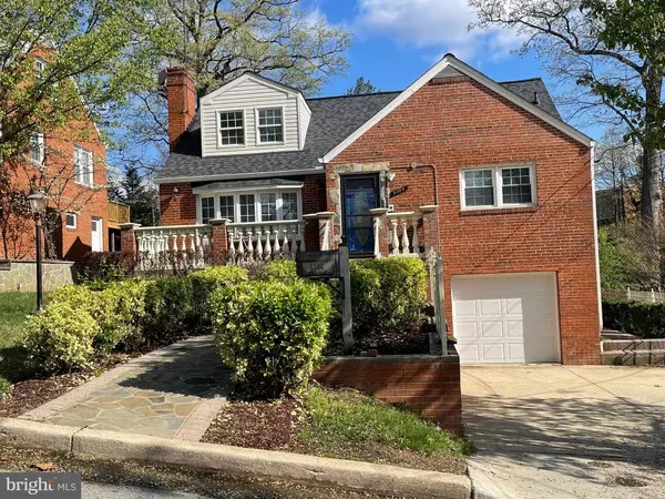 Cheverly, MD 20785,6308 JOSLYN PLACE #B
