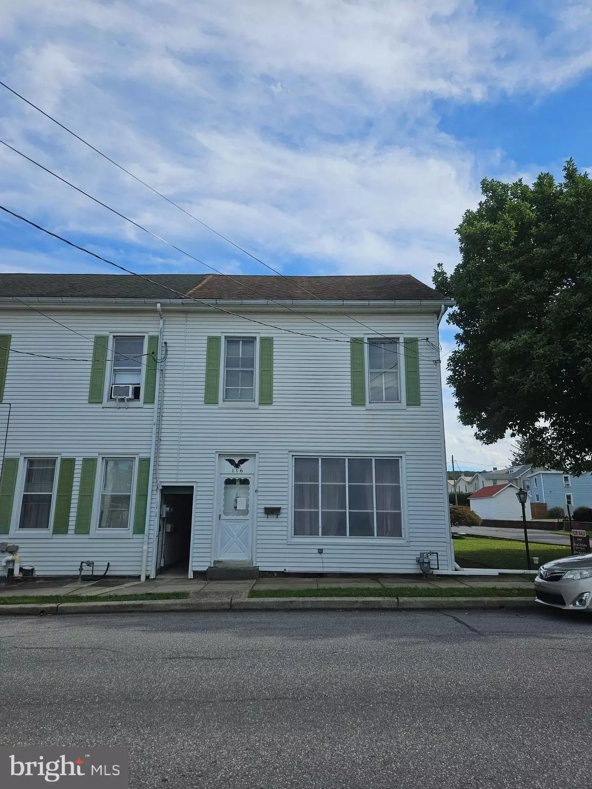 Topton, PA 19562,116 W FRANKLIN ST