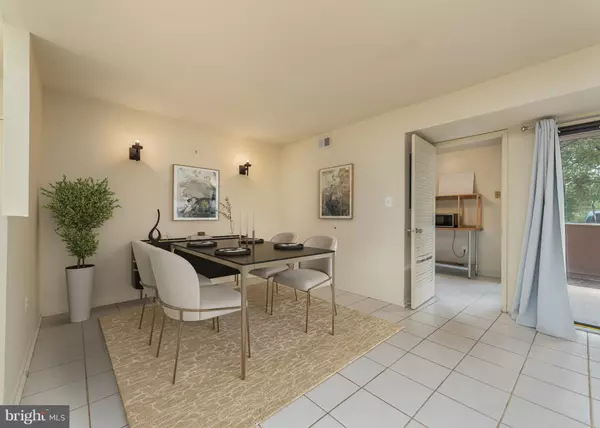 Columbia, MD 21045,9627 WHITEACRE RD #A1