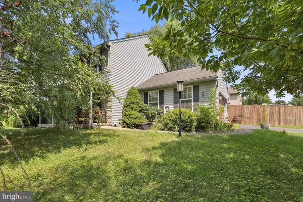 Mount Wolf, PA 17347,505 ABBEY DR