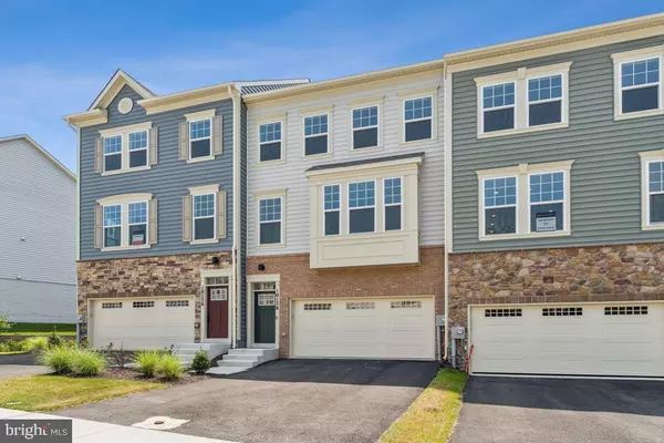 Damascus, MD 20872,10178 KINGS GROVE WAY