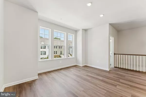 Damascus, MD 20872,10178 KINGS GROVE WAY