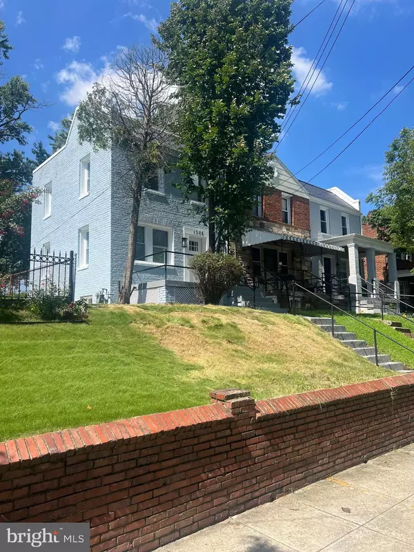 Washington, DC 20032,1208 CONGRESS ST SE