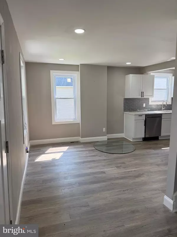 Dover, DE 19904,862 FOREST ST